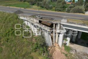 BULEVAR AEROPUERTO . SOCAVÓN