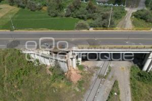 BULEVAR AEROPUERTO . SOCAVÓN