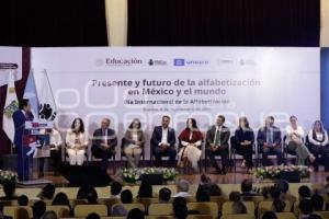 GOBIERNO ESTATAL . DIA DE LA ALFABETIZACIÓN