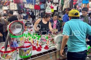 FIESTAS PATRIAS . MERCADO