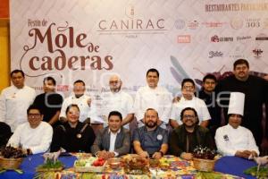 CANIRAC . MOLE DE CADERAS