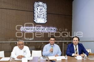 CONGRESO . PRESENTACIÓN DE LIBRO