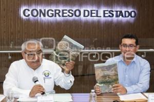 CONGRESO . PRESENTACIÓN DE LIBRO