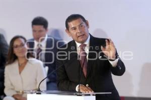 JOSÉ CHEDRAUI . PRIMER INFORME