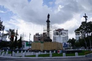 AVENIDA JUÁREZ . ROTONDA