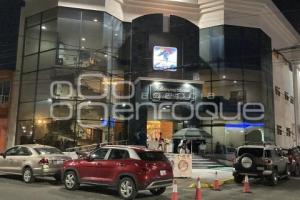 FUNERAL . MEDIO METRO