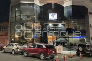 FUNERAL . MEDIO METRO