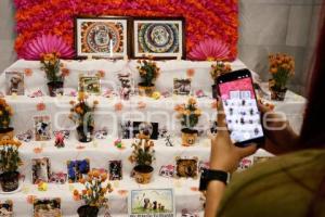 CONGRESO . OFRENDA DE MASCOTAS