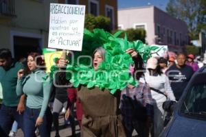 TLAXCALA . PROTESTA PARQUE DE LA JUVENTUD
