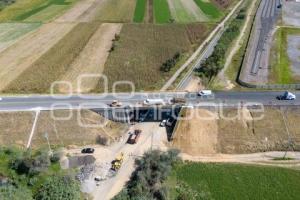 BULEVAR AEROPUERTO . SOCAVÓN