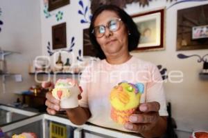 CALAVERITAS DE AZÚCAR . MASCOTAS