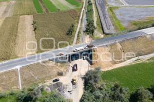 BULEVAR AEROPUERTO . SOCAVÓN