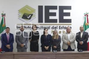 IEE . SESIÓN ESPECIAL