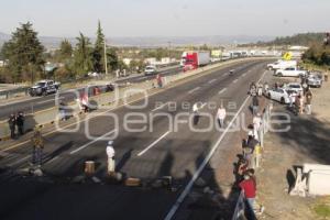 BLOQUEO AUTOPISTA MÉXICO - PUEBLA