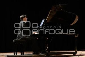 FIP . CONCIERTO TENOR