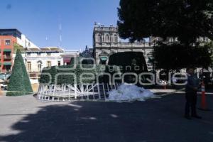 AYUNTAMIENTO . ADORNOS NAVIDEÑOS