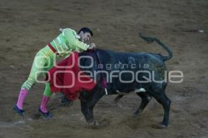 TLAXCALA . CORRIDA DE TOROS