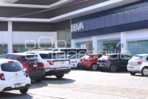 ASALTO . BBVA LA PAZ