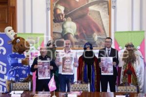 AYUNTAMIENTO . DESFILE DE REYES