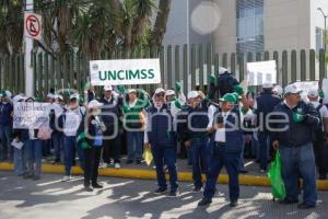 MANIFESTACIÓN . UNCIMSS