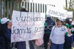 MANIFESTACIÓN . UNCIMSS