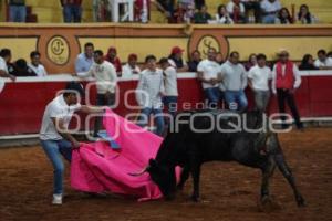 TLAXCALA . SUELTA DE VAQUILLAS