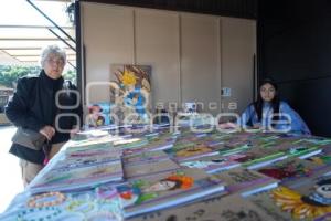 TLAXCALA . ARTESANOS PLAZA XICOHTÉNCATL