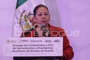 LAURA ARTEMISA GARCÍA