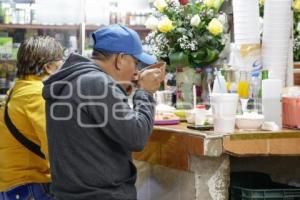 AÑO NUEVO . COMENSALES