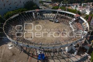 PLAZA DE TOROS . EL RELICARIO
