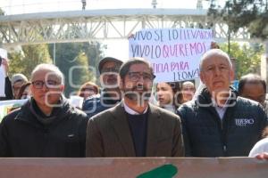 IBERO . CASO LEONARDO ESCOBAR