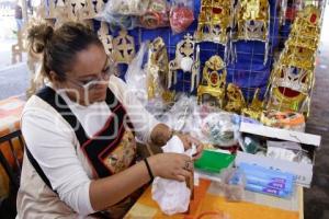 MERCADO . NIÑO DIOS