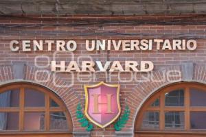 SUSPENSIÓN . UNIVERSIDAD