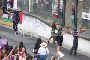 8M . MEGAMARCHA VANDALISMO