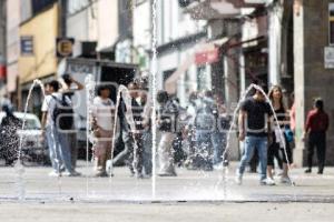 ZÓCALO . FUENTES DANZANTES