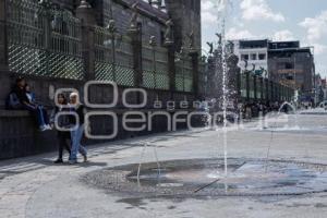 ZÓCALO . FUENTES DANZANTES