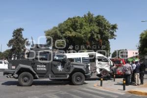 TRANSPORTE PÚBLICO . CHOQUE